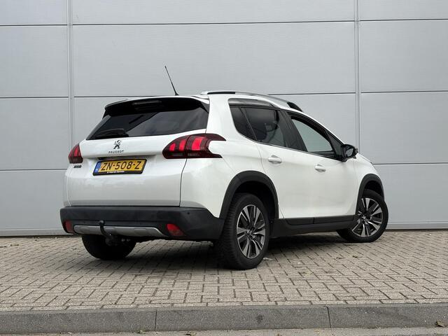 Peugeot 2008 1.2 PureTech Allure | Automaat | Camera | Navigatie | Climate control