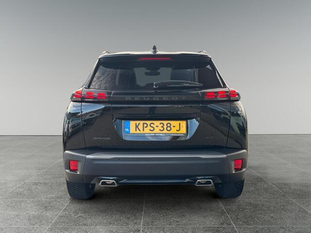 Peugeot 2008 GT Pack 1.2 Turbo 130pk EAT8 | SCHUIF-/KANTELDAK | ALCANTARA PAKKET | STOELVERW. | 360° CAMERA | GRIPCONTROL | ALL-SEASON BANDEN | NAVI | APPLE CARPLAY / ANDROID AUTO | STOELMASSAGE |