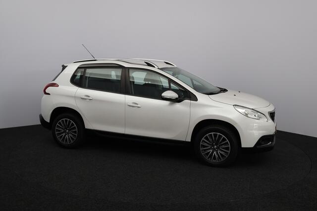 Peugeot 2008 1.2 PureTech Blue Lion /Trekhaak! /Apple + Android /DAB+! /Navi /Airco /Cruise /Elek. pakket /Bluetooth /Isofix /LED Dagrijverl. /PDC /Dakrails /Mistlampen /Isofix.