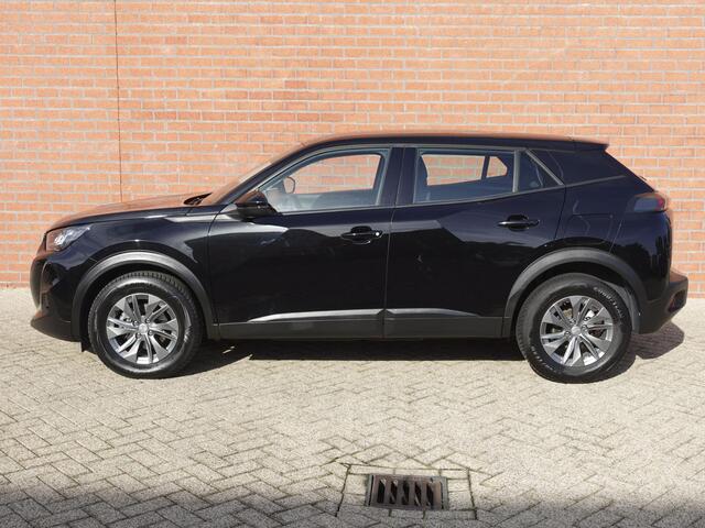 Peugeot 2008 1.2 PureTech 101pk Active Pack Navigatie Apple Carplay/Android Auto Parkeersensoren achter Cruise Control Ledverlichting Climate Control