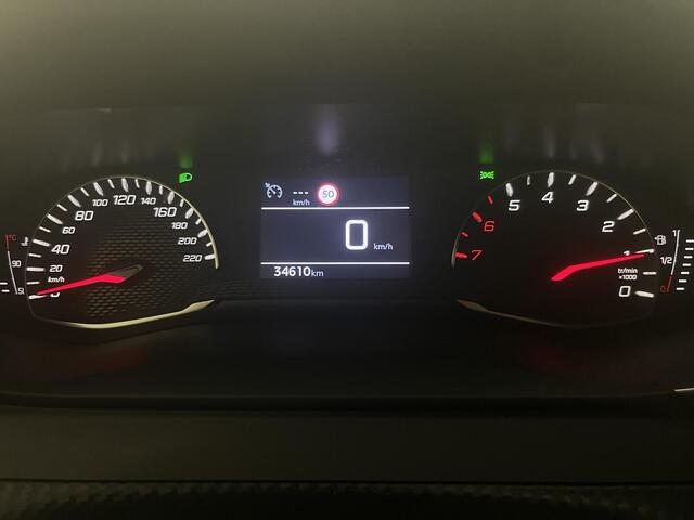Peugeot 2008 1.2 PureTech 100 Active | CAMERA | CLIMATE CONTROL | NAVIGATIE | APPLE CARPLAY/ANDROID AUTO |