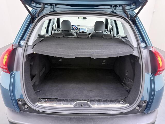 Peugeot 2008 1.2 PureTech Allure | Panoramadak | Navigatie | Climate control | Parkeersensoren
