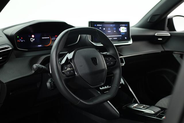 Peugeot 2008 1.2 PureTech 130 Allure | Dig. Cockpit | Trekhaak | Camera | Apple CarPlay & Android Auto | Cruise Control | Navi | 17'' R
