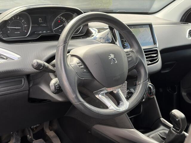 Peugeot 2008 1.2 PureTech Blue Lion D-riem vv in 2024 l Pano l Navi l 110pk l Trekhaak l Carplay l Airco l Cruise l Pdc l Recent beurt gehad l N.A.P l Apk tot 01-2027