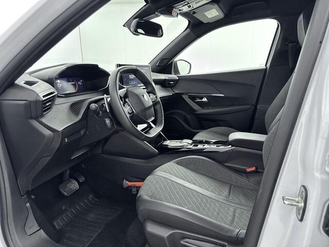 Peugeot 2008 1.2 Hybrid 145 Allure | Dodehoek detectie | Camera | Navigatie | Nieuw model | Lichtmetalen velgen |