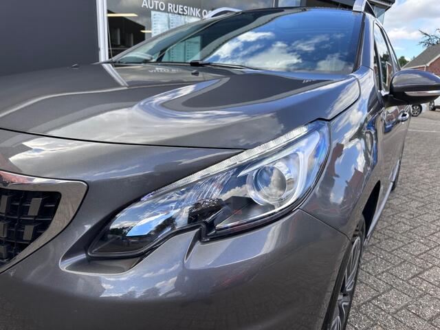 Peugeot 2008 1.2 PURET. BLUE LION