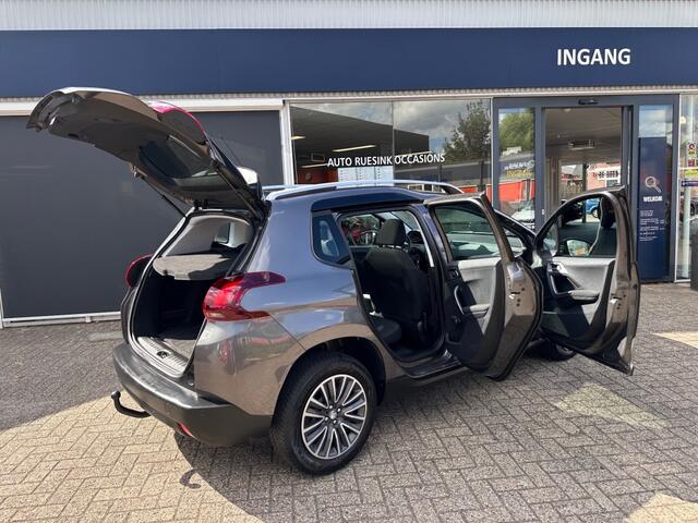 Peugeot 2008 1.2 PURET. BLUE LION