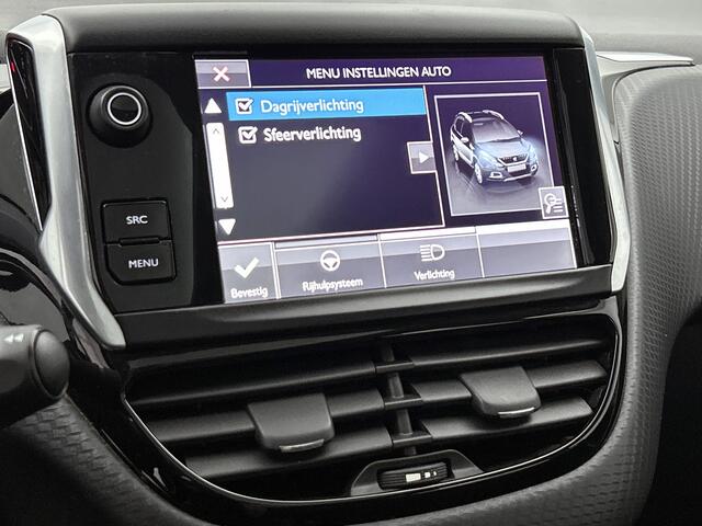 Peugeot 2008 82 pk Active | Rijklaar | Panoramadak | LM Velgen | Navigatie |