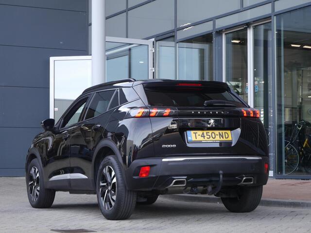 Peugeot 2008 1.2 PureTech Allure Pack | 130PK | Achteruitrijcamera | Navigatie | Cruise control | Lichtmetalen velgen | Trekhaak | Automaat | Apple carplay/Android auto