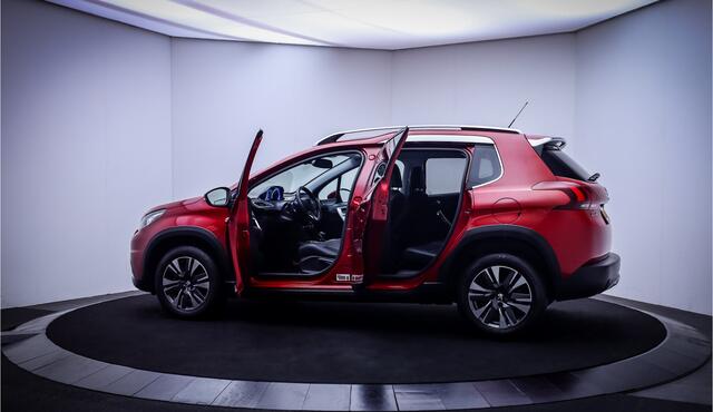 Peugeot 2008 1.2T Aut. ALLURE CAMERA | CARPLAY | CLIMA | CRUISE | NAVI | PDC | LMV