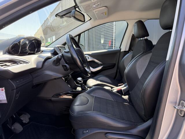 Peugeot 2008 BWJ 2019 | 1.2T 131PK GT-Line | TREKHAAK | LEDER/STOF | STOELVERW | CLIMA | NAVI | PDC | SPORTSTOELEN |