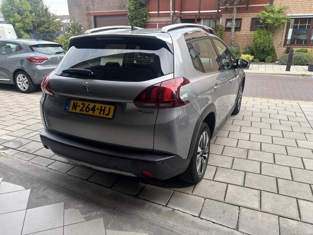 Peugeot 2008 1.2 PureTech Allure