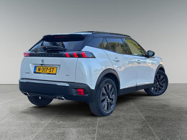 Peugeot 2008 GT Pack 1.2 Turbo 130pk EAT8 | FOCAL HIFI | SCHUIF/KANTELDAK | 18" LM 'EVISSA' | CAMERA | ALCANTARA/LEDER | STOELVERW. | NAVI | KEYLESS ENTRY | ADAPTIVE CRUISE