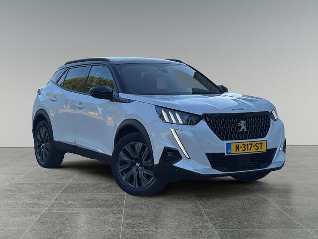 Peugeot 2008 GT Pack 1.2 Turbo 130pk EAT8 | FOCAL HIFI | SCHUIF/KANTELDAK | 18" LM 'EVISSA' | CAMERA | ALCANTARA/LEDER | STOELVERW. | NAVI | KEYLESS ENTRY | ADAPTIVE CRUISE