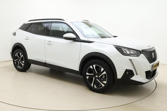 Peugeot 2008 1.2 PureTech Allure Pack | 130PK | Uniek Lage KM-stand | Trekhaak | Navigatie | Parkeercamera Achter | DAB+ | Cruise Control | Climate Control |