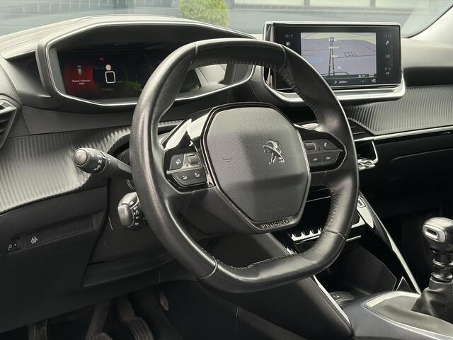 Peugeot 2008 1.2 PureTech Allure 2e Eigenaar l D-riem vv in 08/2024 l Camera360° l Draadloze telefoonlader l 131pk l Carplay l Navi l 6 Bak l Clima l Cruise l Halfleder l Keylss l 17'' Lmv l Pdc l N.A.P l Nieuwe Apk bij Aflevering