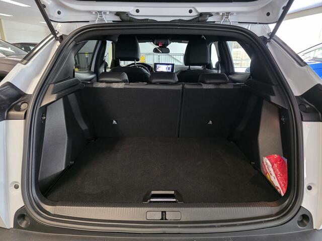 Peugeot 2008 Allure Pack 1.2 Turbo 100pk | KEYLESS ENTRY | GRIPCONTROL | 360° CAMERA | STOELVERW. | ADAPTIVE CRUISE | NAVI | DAB+