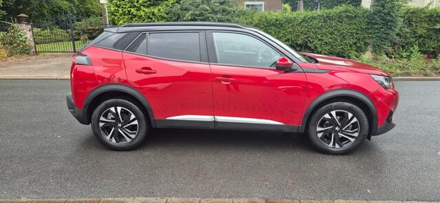 Peugeot 2008 1.2 Pure Tech Bleu Lease Allure/Apple Carplay Android/cruise/ECC/camera/stoelverw.