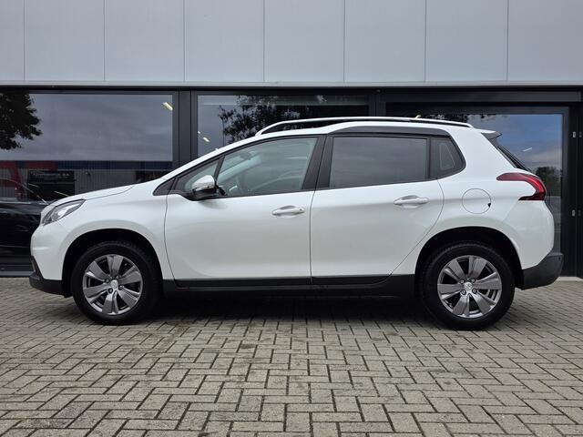 Peugeot 2008 1.2 PureTech Blue Lion + PANO DAK + WIT METALLIC + LM VELGEN