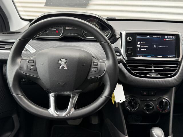 Peugeot 2008 1.2 PureTech Blue Lion 2e Eigenaar|Navi|Carplay|Airco|PDC|Cruise|D-riem vv in 2024|N.A.P|APK tot 11-2026