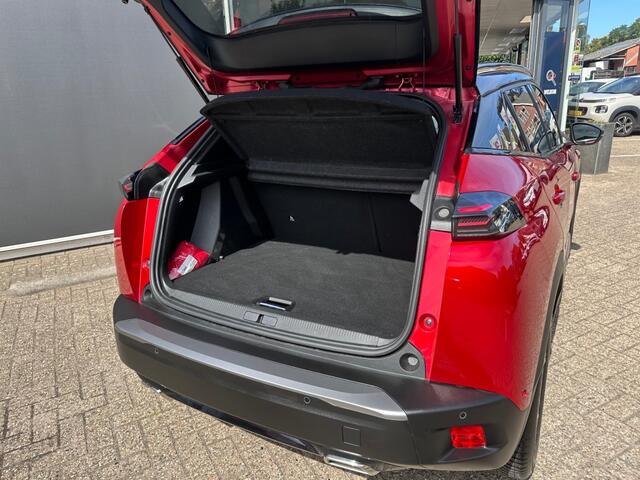 Peugeot 2008 1.2 HYBRID 145 GT