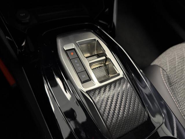 Peugeot 2008 1.2 Hybrid 145 Allure | Keyless entry | Camera | Adaptieve Cruise Control | Apple Carplay/Android Auto