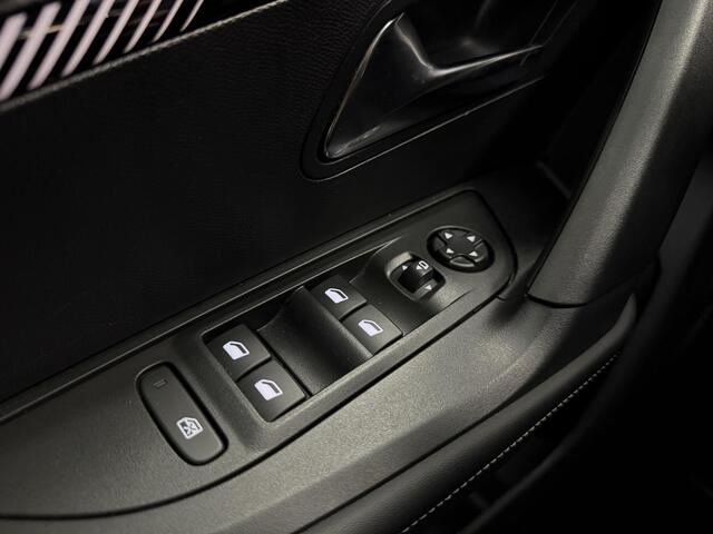 Peugeot 2008 1.2 Hybrid 145 Allure | Keyless entry | Camera | Adaptieve Cruise Control | Apple Carplay/Android Auto