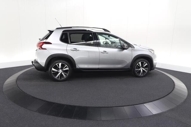 Peugeot 2008 PureTech 110 EAT6 GT-Line | Trekhaak | Panoramadak | Apple Carplay | Parkeersensoren