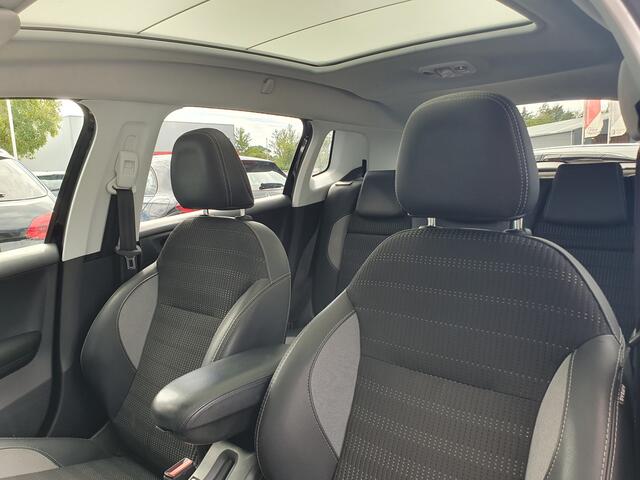 Peugeot 2008 1.2 PureTech Allure PANO/NAVI/PDC/CRUISE/LMV .