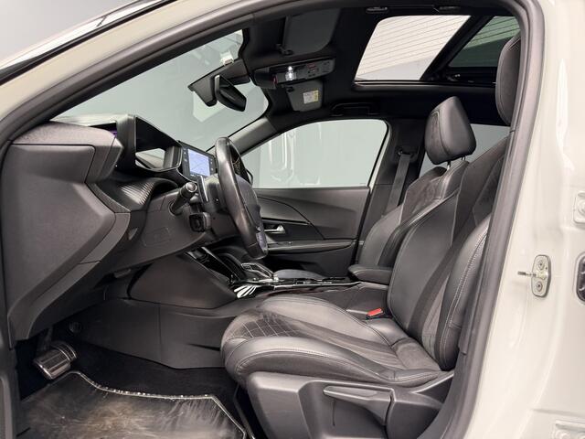 Peugeot 2008 1.2 PureTech GT 155pk|Cam|Pano|Stoelverwarming