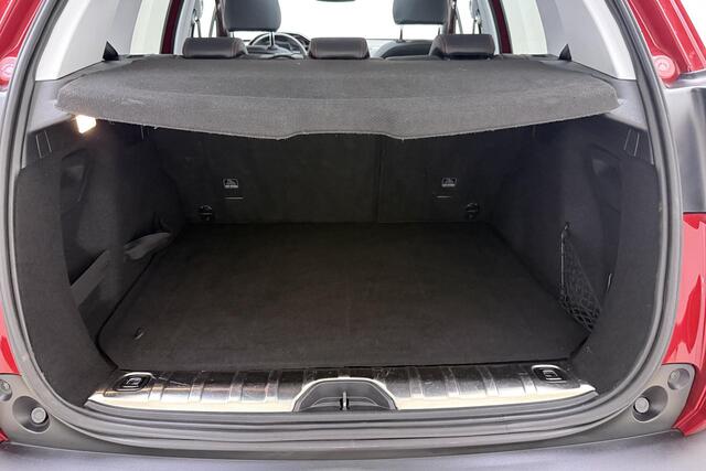 Peugeot 2008 1.2 PureTech GT-line 110pk | Panoramadak | Climate Control | Camera | Navigatie | Trekhaak | Lichtmetalen Velgen | Cruise Control
