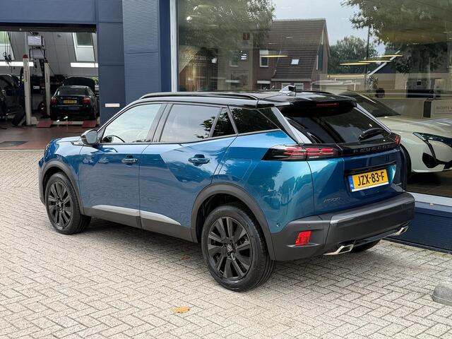 Peugeot 2008 1.2 Hybrid 145 GT Automaat | Camera Voor en Achter | Parkeersensoren Voor en Achter | 18 inch LM-velgen | Keyless Entry | full-LED Koplampen | Dode-Hoekbewaking | Apple Carplay | Android Auto |