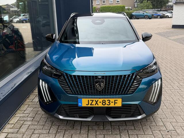 Peugeot 2008 1.2 Hybrid 145 GT Automaat | Camera Voor en Achter | Parkeersensoren Voor en Achter | 18 inch LM-velgen | Keyless Entry | full-LED Koplampen | Dode-Hoekbewaking | Apple Carplay | Android Auto |