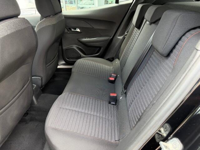 Peugeot 2008 1.2 PT BLUE LEASE ACTIVE NAVI AIRCO/ECC PDC