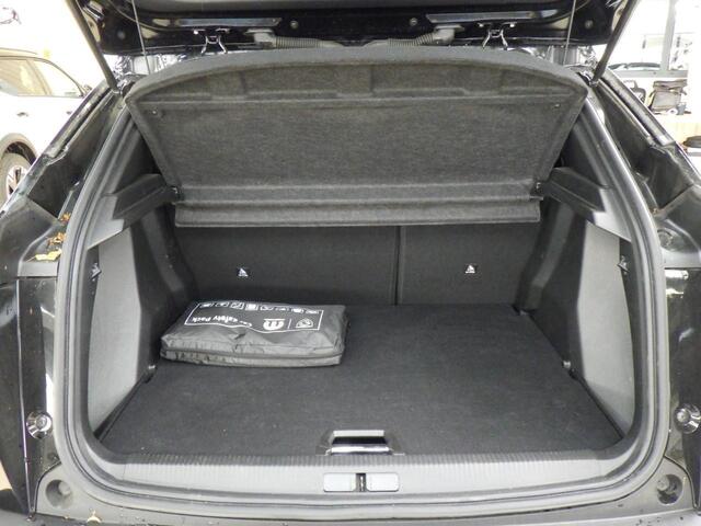 Peugeot 2008 1.2 Hybrid 145 GT | NL-Auto | 18" LMV | 360° Camera