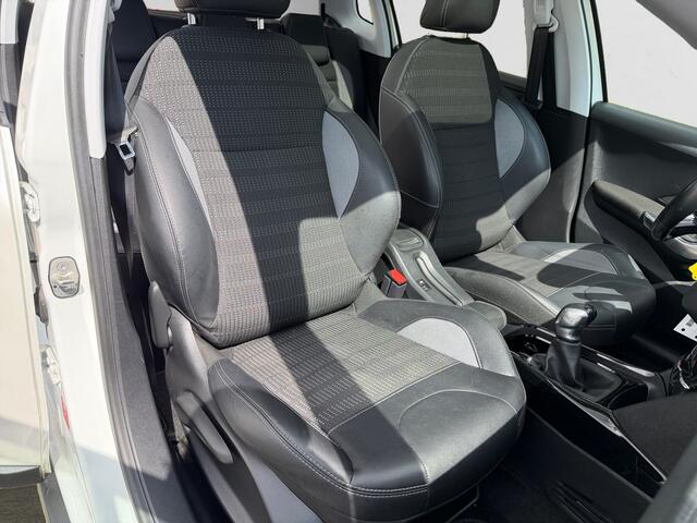 Peugeot 2008 1.2 PureTech Allure Executive- Panoramadak, Leder Interieur, Navigatie, Dynamic Select, Camera