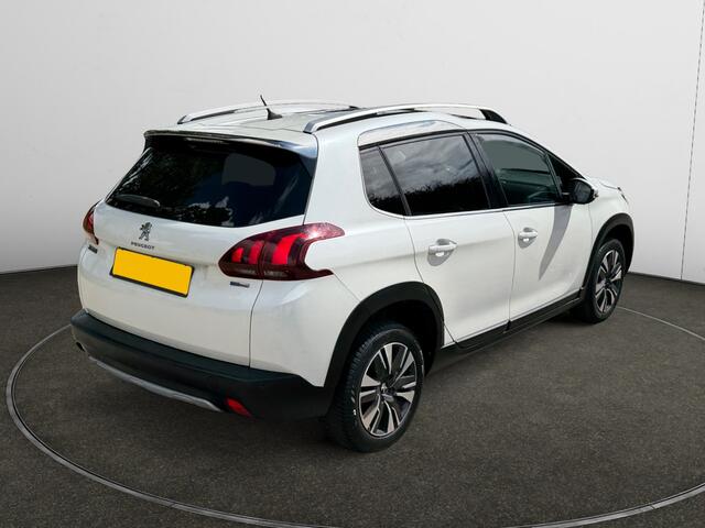 Peugeot 2008 1.2 PureTech Allure Executive- Panoramadak, Leder Interieur, Navigatie, Dynamic Select, Camera