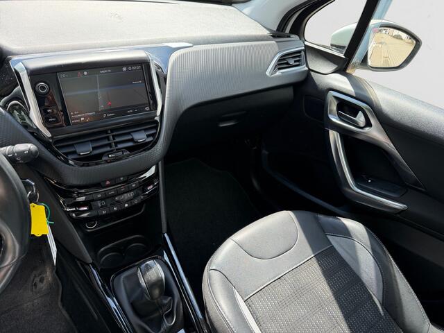 Peugeot 2008 1.2 PureTech Allure Executive- Panoramadak, Leder Interieur, Navigatie, Dynamic Select, Camera
