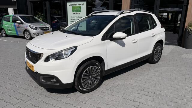 Peugeot 2008 1.2 PureT. Blue Lion nw distributie