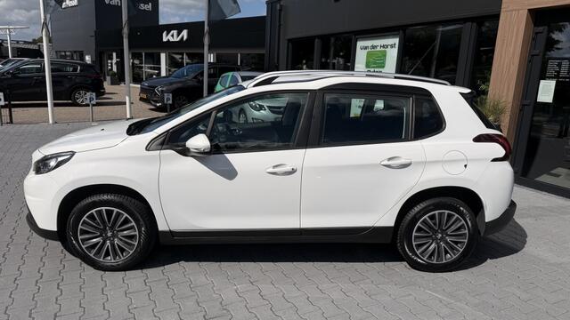 Peugeot 2008 1.2 PureT. Blue Lion nw distributie