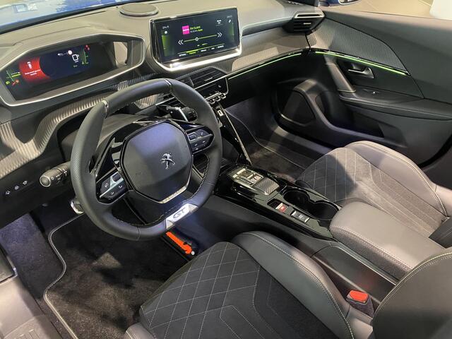 Peugeot 2008 1.2 PureTech GT 130 PK l Automaat
