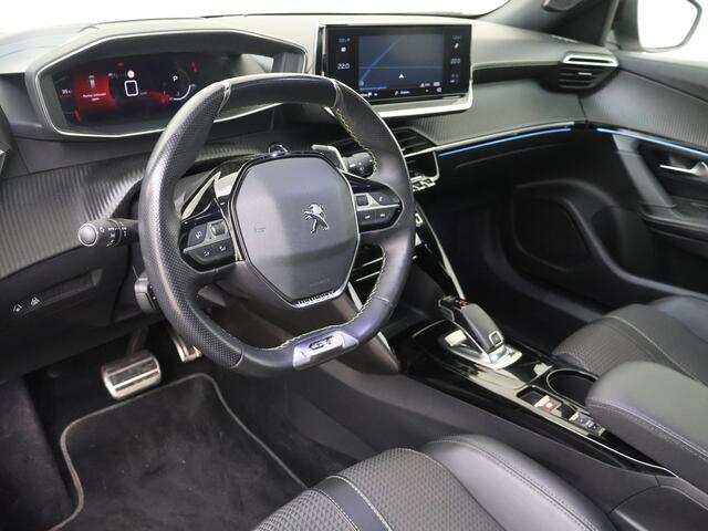 Peugeot 2008 1.2 PureTech GT 130 PK Automaat | Two Tone | Panoramisch Schuifdak | Navigatie | Camera | Cruise Control | FP