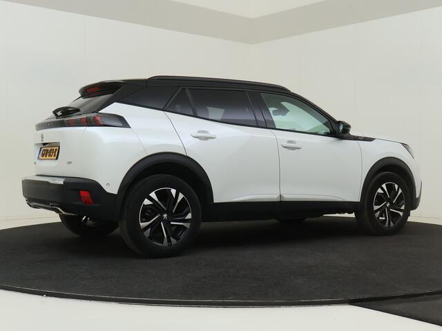 Peugeot 2008 1.2 PureTech GT 130 PK Automaat | Two Tone | Panoramisch Schuifdak | Navigatie | Camera | Cruise Control | FP