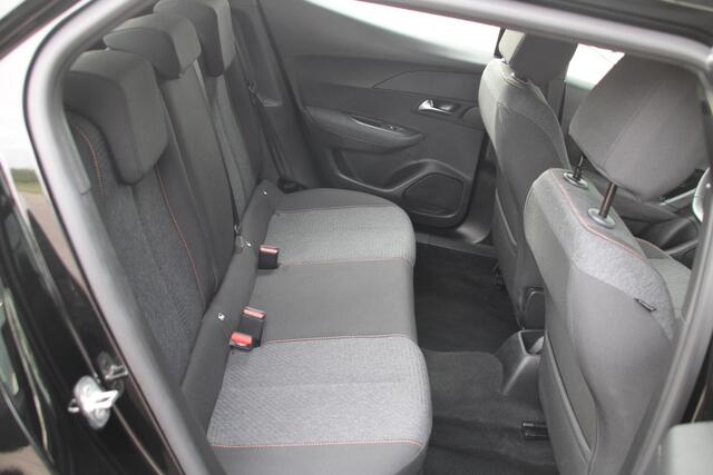 Peugeot 2008 1.2 Hybrid 145 Style Automaat Airco Carplay 20.199km Nieuwstaat