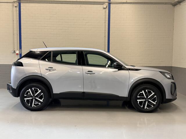 Peugeot 2008 1.2 Hybrid 145 Style Automaat