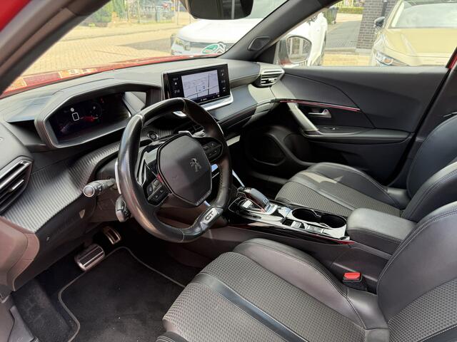 Peugeot 2008 1.2 PureTech GT-Line Automaat Trekhaak/Navi/Camera/ECC.