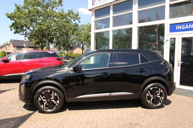 Peugeot 2008 1.2 Hyb 136 Allure