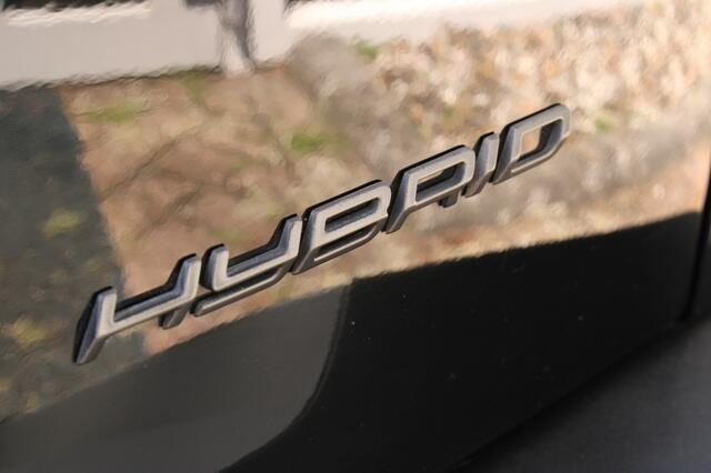 Peugeot 2008 1.2 Hyb 136 Allure