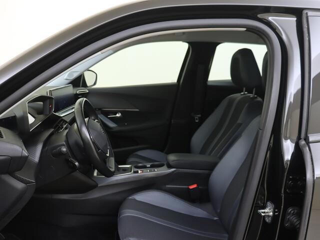Peugeot 2008 1.2 PureTech Blue Lease Allure