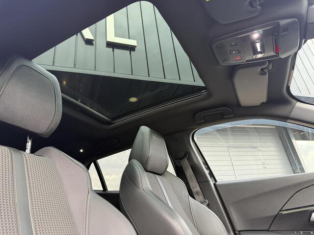 Peugeot 2008 1.2 PureTech GT-Line TREKHAAK | LEDER | AWD | 360 GRADEN CAMERA | STOELVERWARMING | STUURVERWARMING | PANORAMADAK | NAVIGATIE | LED | DODEHOEK DETECTIE | APPLE CARPLAY / ANDROID AUTO | ADAPTIEVE CRUISECONTROL |
